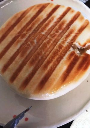 ホットサンドメーカーでさっくり肉まん-レシピのメイン写真
