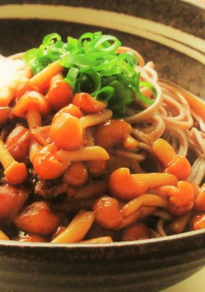 〚 なめことろろぶっかけそば 〛-レシピのメイン写真