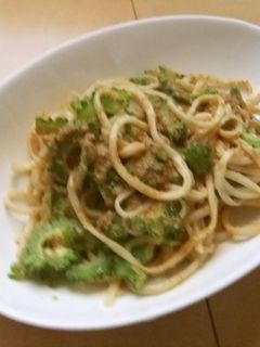 ゴーヤの辛旨ゴマ味噌あえ麺-レシピのメイン写真