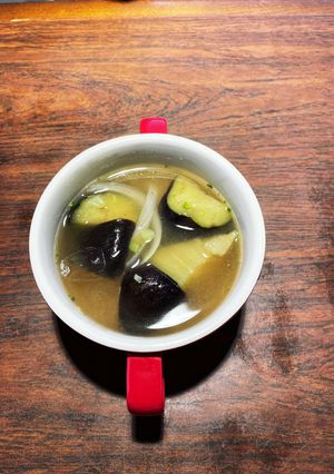 揚げ茄子と根菜のお味噌汁-レシピのメイン写真