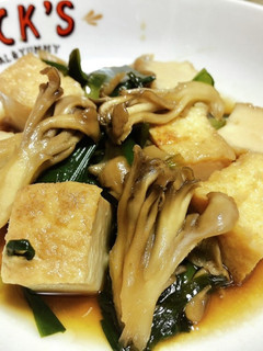 厚揚げとニラと舞茸のあっさり煮込み-レシピのメイン写真