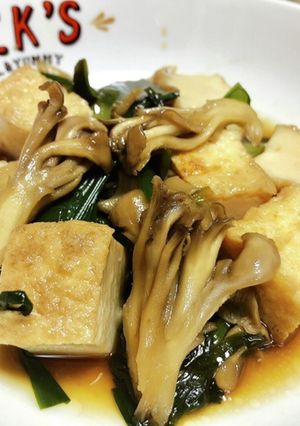 厚揚げとニラと舞茸のあっさり煮込み-レシピのメイン写真