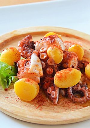 スペインの伝統料理、タコのガリシア風♪-レシピのメイン写真