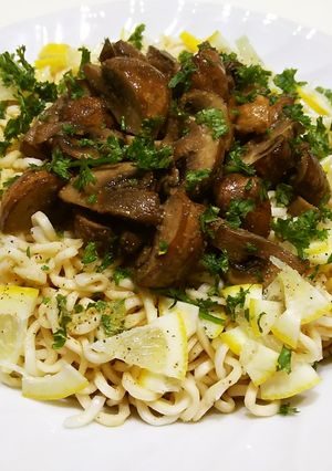 ガーリックマッシュルームとレモン冷麺-レシピのメイン写真