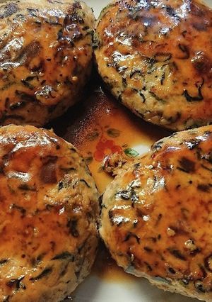 鶏ミンチと豆腐のボリュームハンバーグ-レシピのメイン写真