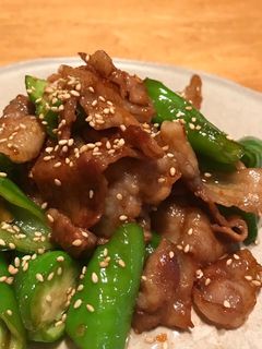 万願寺とうがらしと豚バラの甘辛炒め-レシピのメイン写真