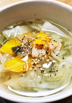 煮干し出汁のキャベツスープ#簡単スープ-レシピのメイン写真