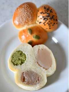 栗いむチーズ入り三色あんぱん-レシピのメイン写真