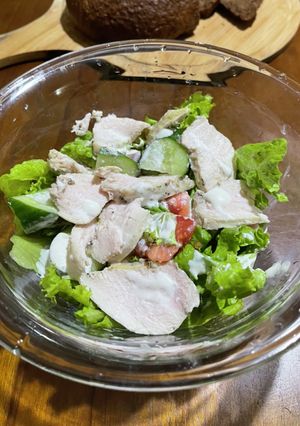 自家製サラダチキンとドレッシングのサラダ-レシピのメイン写真