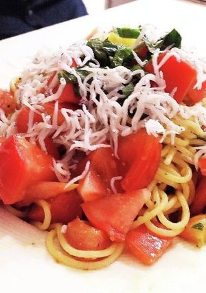 トマトとシラスの冷製ジェノベーゼパスタ-レシピのメイン写真