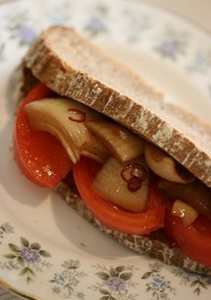 朝食・ライ麦パンサンド-レシピのメイン写真