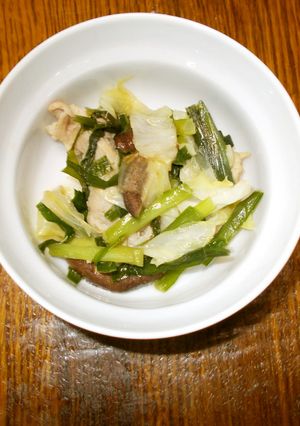 にらとキャベツと豚肉の炒め物-レシピのメイン写真