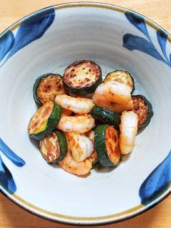 ズッキーニとエビのピリ辛マヨネーズ炒め-レシピのメイン写真