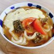 ゴーヤーカレーのチーズトマトカレーうどん