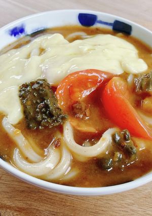 ゴーヤーカレーのチーズトマトカレーうどん-レシピのメイン写真