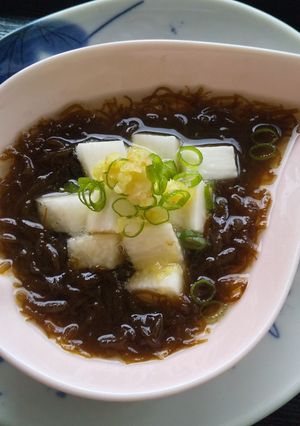 生姜入り♪もずくと長芋の三杯酢あえ-レシピのメイン写真