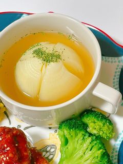 まるごと玉ねぎスープ-レシピのメイン写真