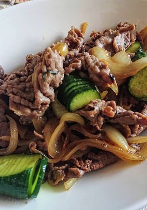 簡単！牛肉ときゅうりのナンプラー炒め-レシピのメイン写真