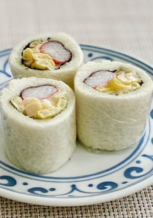 カニカマコーン◎ロールサンド-レシピのメイン写真