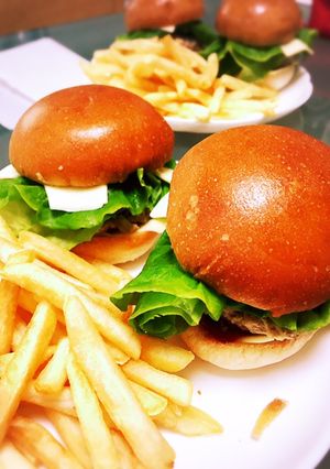 餃子バーガー（残り物で作ります）-レシピのメイン写真