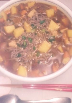 カレー蕎麦！肉じゃがをリメイク-レシピのメイン写真