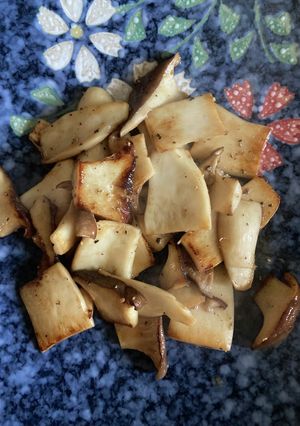 簡単、エリンギのバター塩レモン炒め-レシピのメイン写真