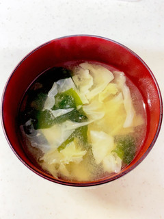 キャベツとわかめの味噌汁^^-レシピのメイン写真