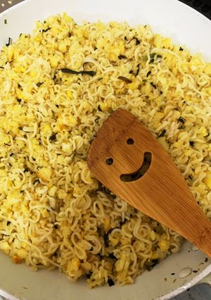 そば飯(サッポロ一番使用)-レシピのメイン写真