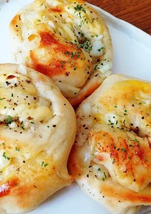 トースターで焼ける!オニオンロールパン-レシピのメイン写真