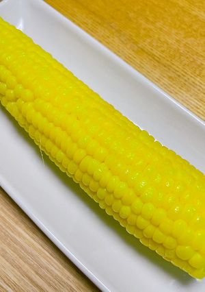 電子レンジで簡単時短！丸ごととうもろこし-レシピのメイン写真