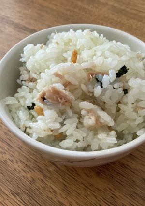 シンプル☆お茶漬けの素とツナ缶でごはん-レシピのメイン写真