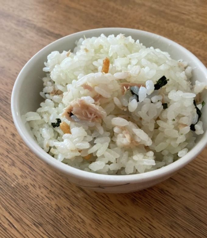 シンプル☆お茶漬けの素とツナ缶でごはん-レシピのメイン写真