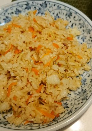 *混ぜるだけ*ごま香る♪しらすチャーハン-レシピのメイン写真