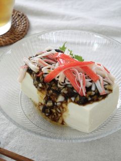 海苔の佃煮とカニカマの冷奴-レシピのメイン写真