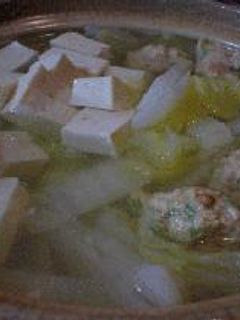 ピリカラつくね入り湯豆腐-レシピのメイン写真