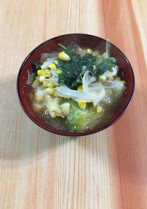 とうもろこしとキャベツと大葉の味噌汁-レシピのメイン写真