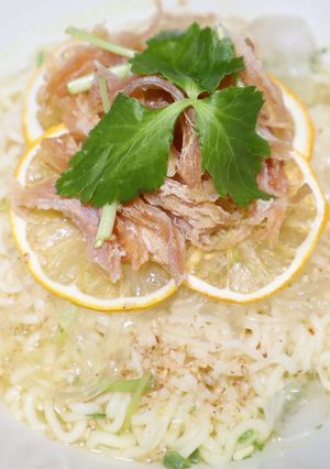 乾燥レモン鶏ジャーキーで冷やし塩ラーメン-レシピのメイン写真