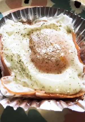 洗い物なし　忙しいママに　簡単ハムエッグ-レシピのメイン写真