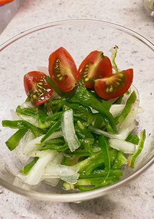 ピーマン嫌いでも食べれるサラダ-レシピのメイン写真