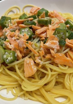 スモークサーモンとオクラのレモンソース-レシピのメイン写真