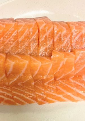 厚切！生サーモンの美味しいお刺身！-レシピのメイン写真