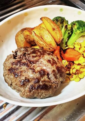 コストコ　ビーフパティ　ハンバーグ　簡単-レシピのメイン写真