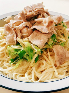 豚バラ・エノキ・ねぎ塩そうめん♪-レシピのメイン写真