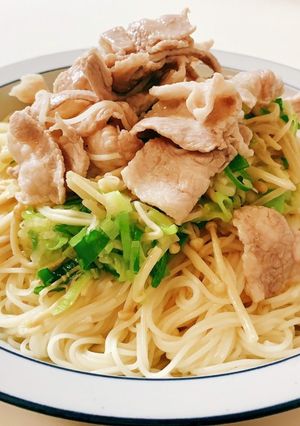 豚バラ・エノキ・ねぎ塩そうめん♪-レシピのメイン写真