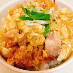 รูปของ 夏休みランチにも♪ふわとろ香ばしい親子丼