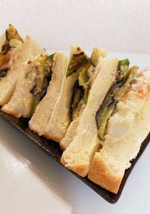 ポテトサラダリメイク！夏野菜サンドイッチ-レシピのメイン写真