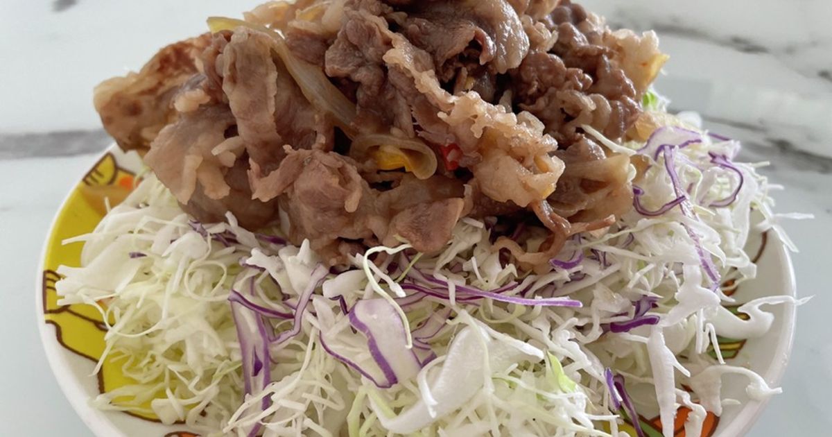 ラーメン二郎風牛肉サラダ(^ ^;) by ぽっぽこポッポちゃん