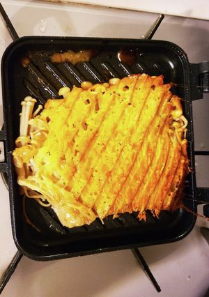 エノキチーズ ホットサンドメーカーで♪-レシピのメイン写真