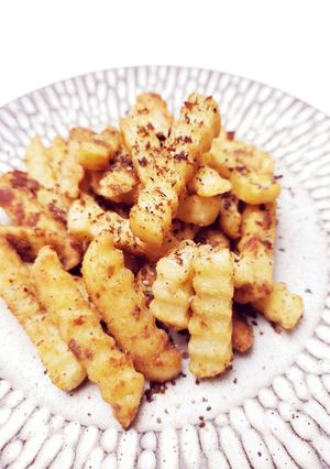 アンチョビ味のフライドポテト うまっ♪-レシピのメイン写真