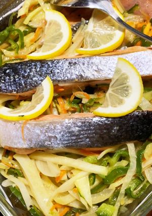 コストコ鮭消費！子供ぱくぱく鮭と野菜蒸し-レシピのメイン写真